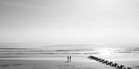 Ar y traeth, Abermaw, Ebrill, 2026